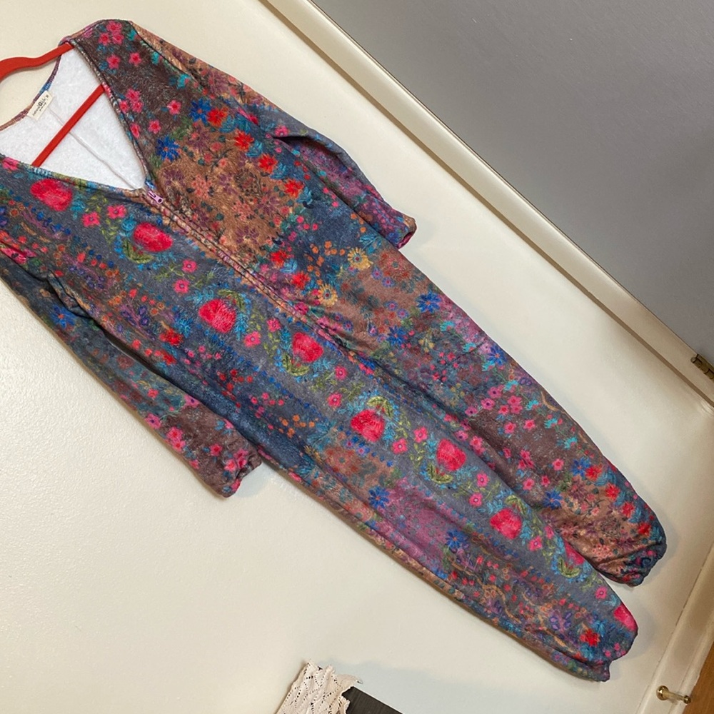 Like new Natural Life zip-up sleeper.